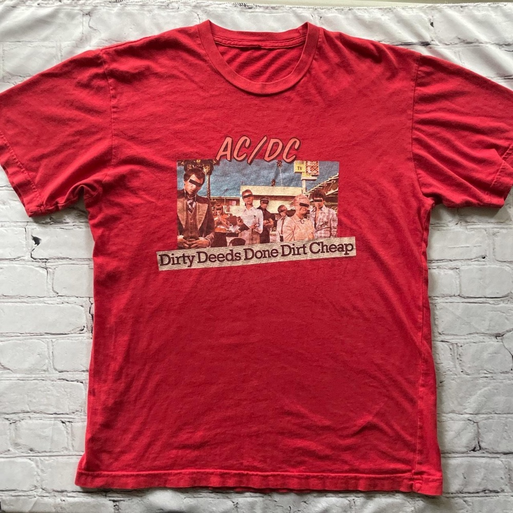 Vintage AC/DC Dirty Deeds Done Dirt Cheap red shirt